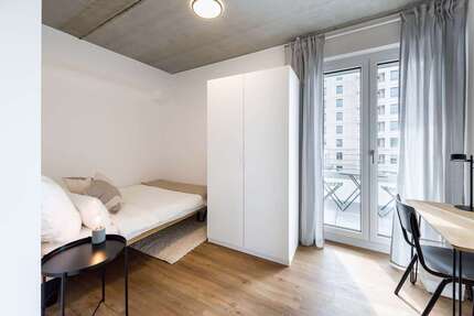 WG-Zimmer in Frankfurt am Main 655,00 € 10 m²