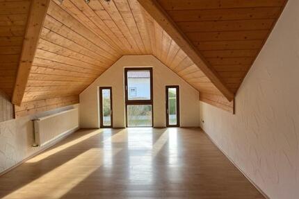 Helle, ruhige 2 Zimmer Wohnung in Neßlbach zu vermieten - Winzer