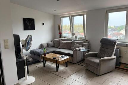 Schöne 2 Zimmer Wohnung zu vermieten - Mannheim Rheinau