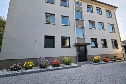 2 Zimmer Wohnung 55 m2 - 650,00&nbsp;EUR Kaltmiete, ca.&nbsp; 55,00&nbsp;m&sup2; in Solingen (PLZ: 42651)