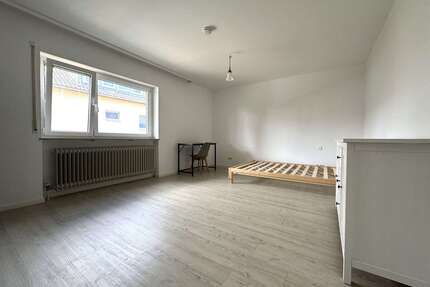 Wohnung zum Mieten in Stuttgart 570,00 € 19 m²