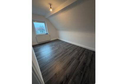 2ZKB Wohnung zu vermieten sehr zentral DEZ Öffis - Kassel Bettenhausen