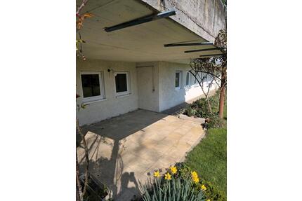 3,5 Zimmer Wohnung (EG) mit Einbauküche und Garage zu vermieten - Bondorf