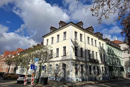 Grosszügige 3-Raum-Wohnung mit EBK ! - Ideal für die WG ! - Zwickau