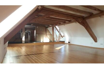 ***GEMÜTLICHE 2,5 Zimmer Wohnung IN EINER MÜHLE*** - Dombühl