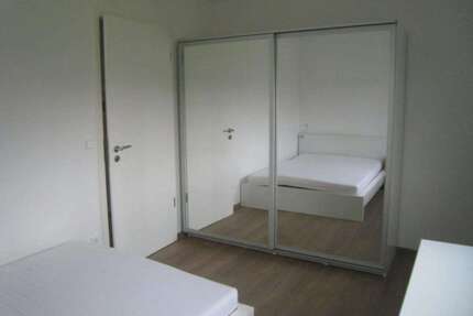 WG-Zimmer in Eschborn 700,00 € 13 m²