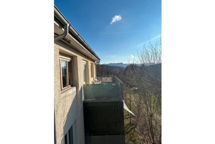 3 Zimmer Wohnung mit tollem Balkon & schöner Aussicht - Balingen