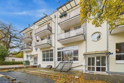 NEUE 3er WG in UNI-nähe zu vermieten (Wohnung Regensburg)