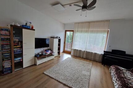 Schöne 4,5 Zimmer Wohnung mit Balkon nahe Schwarzachklamm - Schwarzenbruck