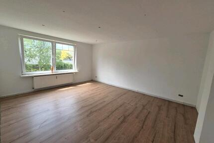 Renovierte 4,5 Zimmer Wohnung in ruhiger Lage von Waddens 92m² - Butjadingen