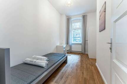 WG-Zimmer in Berlin 665,00 € 10 m²