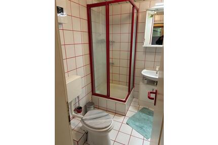 2 Zimmer Wohnung, Küche , Bad in Jülich Stetternich