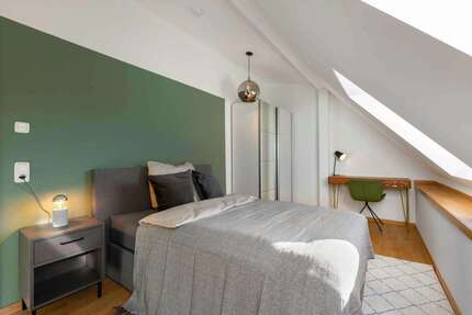 WG-Zimmer in München 860,00 € 12 m²
