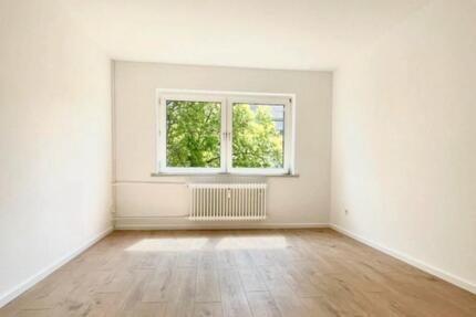 Zimmer zum 1.06 frei in 3er WG! In Wedel (Schleswig-Holstein)