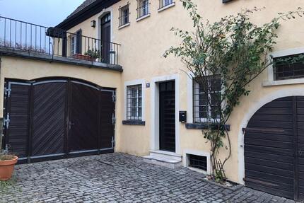 Möbliertes 2 Zimmer Apartment Schweinfurter Innensstadt (Zürch)