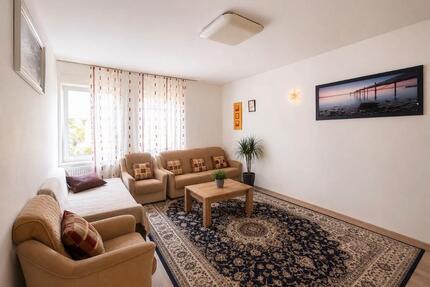 2 Zimmer Wohnung mit Wohnküche und Badezimmer - Augsburg Firnhaberau