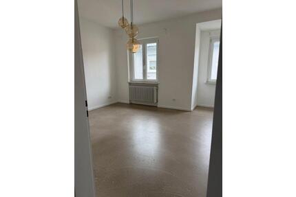 3 Zimmer Wohnung - 700,00&nbsp;EUR Kaltmiete, ca.&nbsp; 64,00&nbsp;m&sup2; in Ludwigshafen am Rhein (PLZ: 67069) Edigheim