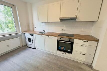 2 Zimmer Wohnung am Rüttenscheider Markt inkl Küche - Essen Stadtbezirk II