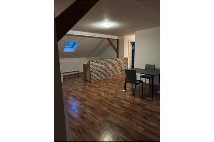 1,5-Zimmer Dachgeschosswohnung - 480,00&nbsp;EUR Kaltmiete, ca.&nbsp; 40,00&nbsp;m&sup2; in Wilhelmshaven (PLZ: 26384) Heppens