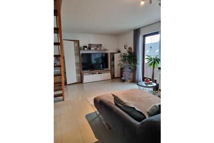 Schöne 3-Zimmer Maisonette-Wohnung mit Garage in Echterdingen - Leinfelden-Echterdingen