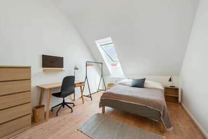 WG-Zimmer in Berlin 949,00 € 16 m²