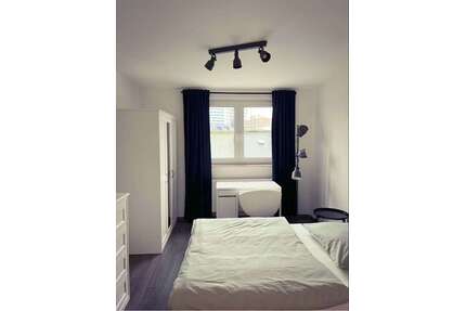 WG-Zimmer in Frankfurt am Main 699,00 € 30 m²