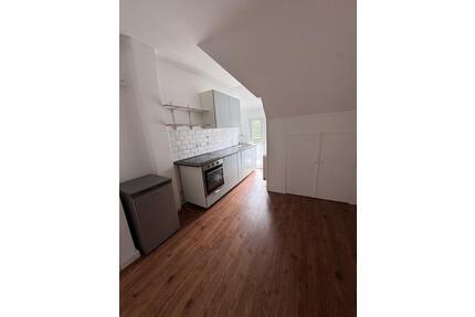 Fesenfeld 2 Zimmer Küche Bad Balkon sofort frei - Bremen Östliche Vorstadt