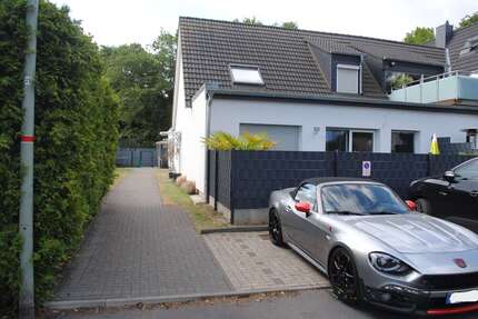 Wohnung zum Mieten in Krefeld 1.695,00 € 134 m²