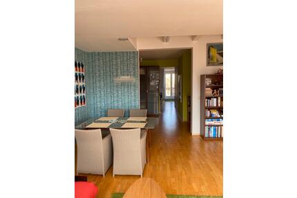 Außergewöhnliche 2,5 Zimmer Maisonette Wohnung in Erfurt-Hochheim