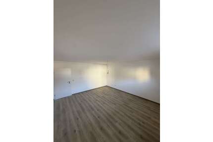 Wohnung zum Mieten in Nürnberg 777,37 € 81.4 m²