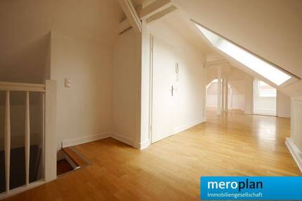 BEREITS RESERVIERT | 2,5 Zimmer auf 63,14qm | komplett renoviert | meroplan Immobilien GmbH - Weimar Westvorstadt
