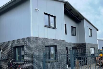 2 Zimmer Wohnung Obergeschoß evtl. Zusatzraum - Apen