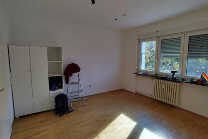 WG Zimmer bei der DHBW - 317,00&nbsp;EUR Kaltmiete, ca.&nbsp; 16,00&nbsp;m&sup2; in Karlsruhe (PLZ: 76149) Neureut