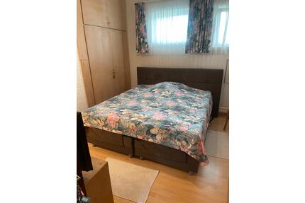 1 Zimmer Apartment mit Bad ohne Küche möbliert - Schwäbisch Hall