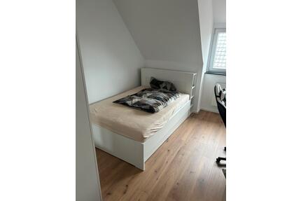 12qmSchlafzimmer und Gemeinschaftszimmer in 2er-WG in Bürgerfelde - Hanstedt