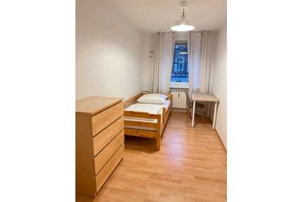 WG-Zimmer in Berlin 630,00 € 10 m²