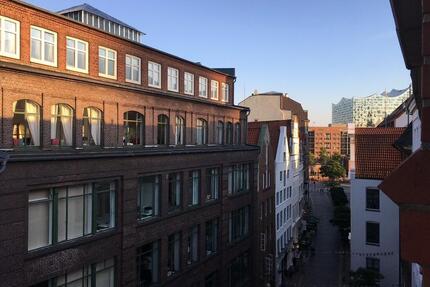 2 Zimmer Wohnung zur Miete mitten in Hamburg - Wentzel Dr.