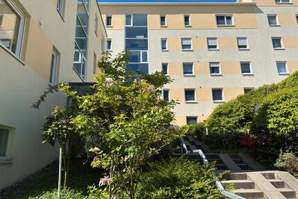 Helle 3-Zimmer Wohnung mit großem Balkon in guter Lage - Wiesbaden Klarenthal