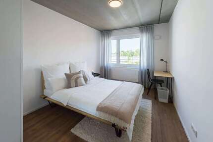 WG-Zimmer in Frankfurt am Main 580,00 € 11 m²