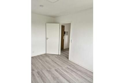 Sanierte 2 Zimmer Wohnung in Gr. Schneen - Friedland