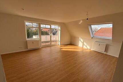 Renovierte 3-Zimmer Wohnung mit Süd-West-Balkon in ruhiger Lage - Barsbüttel