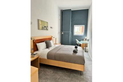 WG-Zimmer in Düsseldorf 999,00 € 15 m²