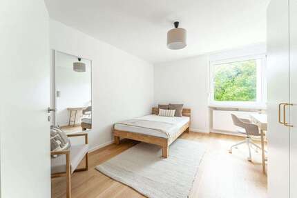 WG-Zimmer in München 690,00 € 15 m²