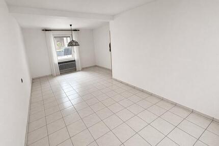 2,5 Zimmer Wohnung in Hasselt - 750,00&nbsp;EUR Kaltmiete, ca.&nbsp; 75,00&nbsp;m&sup2; in Bedburg-Hau (PLZ: 47551)
