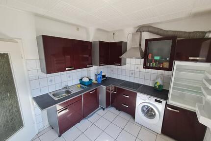 Möbiliert WG Zimmer HM Zentral Einbauküche WLAN Eckwanne Amt mgl - Hameln