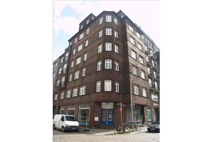4-Zimmer-Altbauwohnung in City Nähe: Ideal als Wohnbüro, Praxis oder Atelier, WG-Bildung möglich - Hamburg Hamburg-Mitte