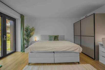 WG-Zimmer in München 990,00 € 25 m²