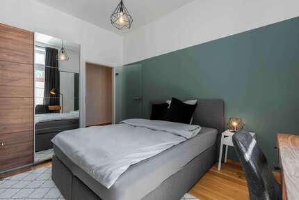 WG-Zimmer in München 980,00 € 14 m²