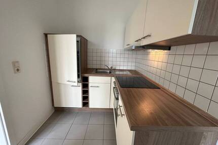 Wintergarten - geräumige Zimmer - im 3.OG - Frei ab 1.5.26 - Chemnitz Schloßchemnitz