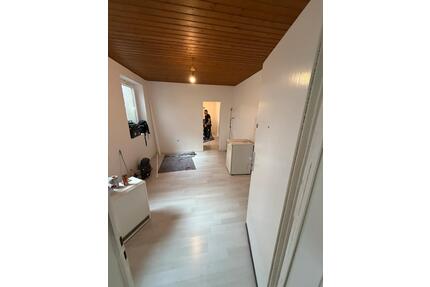 1.5 Zimmer wohnung - 550,00&nbsp;EUR Kaltmiete, ca.&nbsp; 42,00&nbsp;m&sup2; in Krefeld (PLZ: 47798)